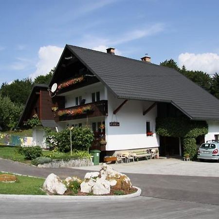 Apartments And Rooms Cerkovnik Bohinj Esterno foto