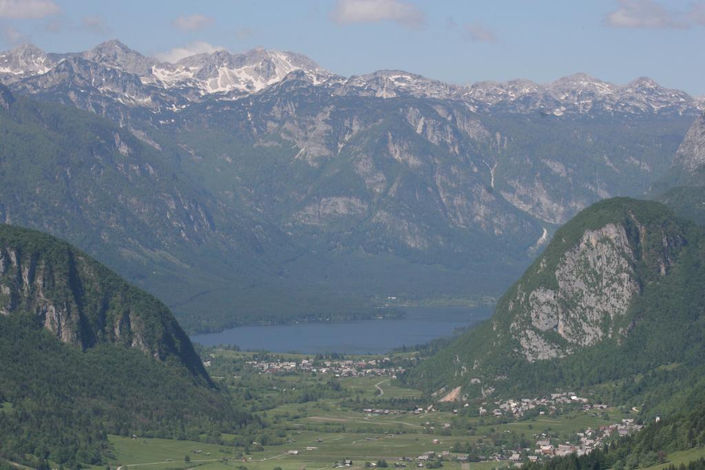 Apartments And Rooms Cerkovnik Bohinj Esterno foto